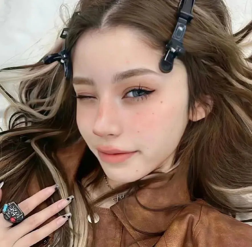 披荆斩棘的大小姐